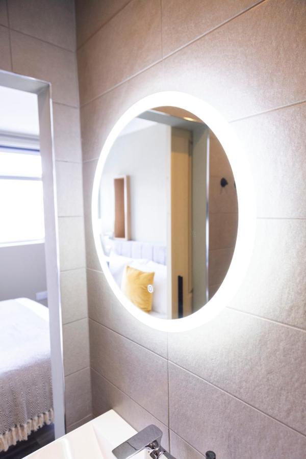 Number 11 By The Warren Collection Hotel เบลฟาสต์ ภายนอก รูปภาพ